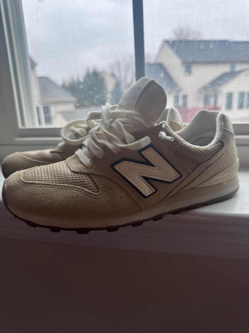 New Balance Cream/Tan Suede Retro Runner Sneakers. Athleisure shoe.